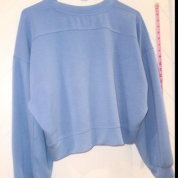 lululemon athletica Softstreme Utility, willow Aero Blue Crewneck Sweatshirt s8 - Picture 6 of 8
